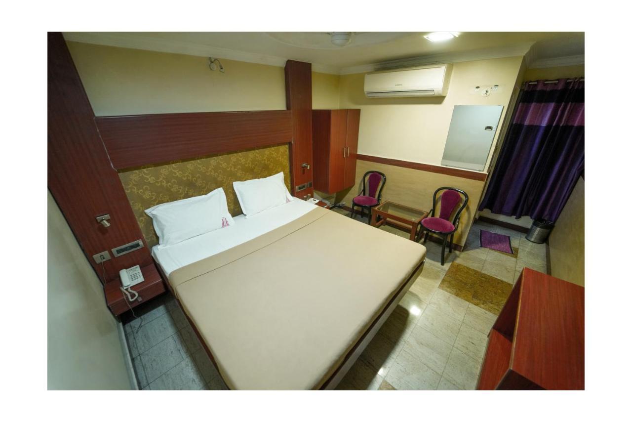 Everestparkresidency Otel Tiruchirappalli Dış mekan fotoğraf